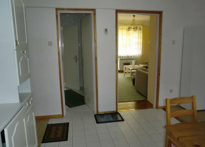 アパート Elizabet